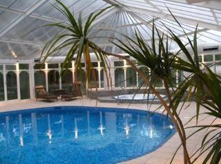 Metropole And 4*